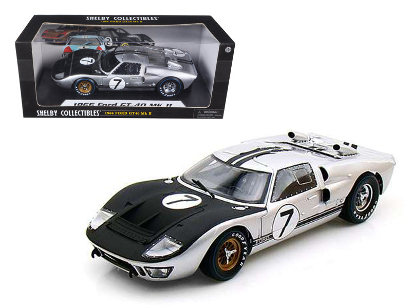 1966 Ford GT-40 MK II #7 Silver 1/18 Diecast Model Car by Shelby