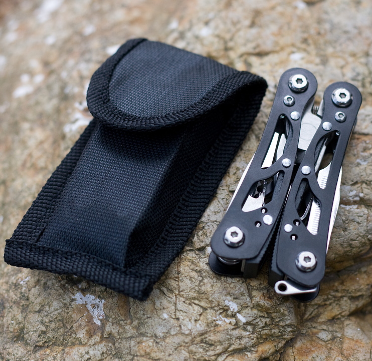 Handyman Outdoor Multi-Tool